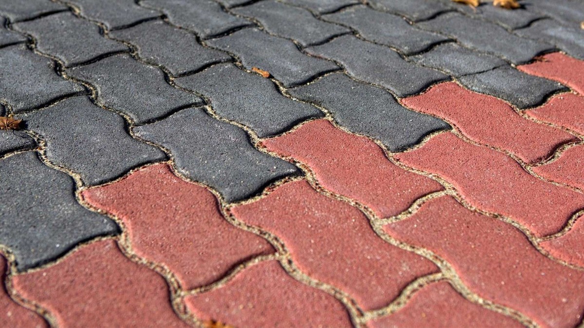 Leier Serpentino térkő