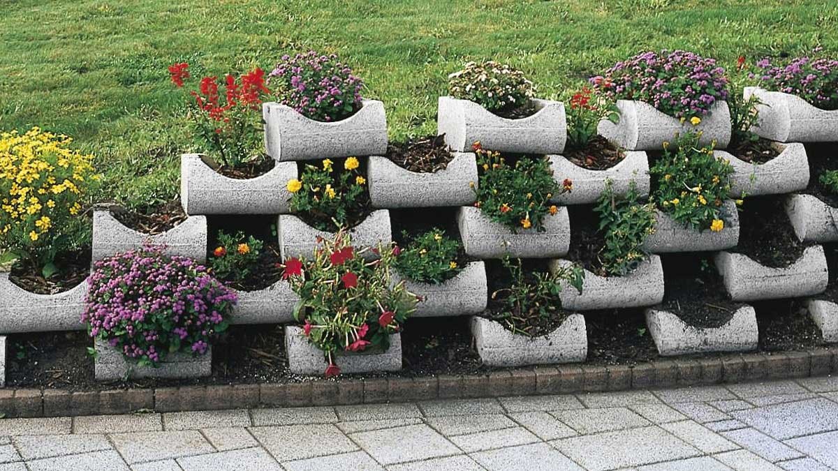 Semmelrock Flori rézsűkő